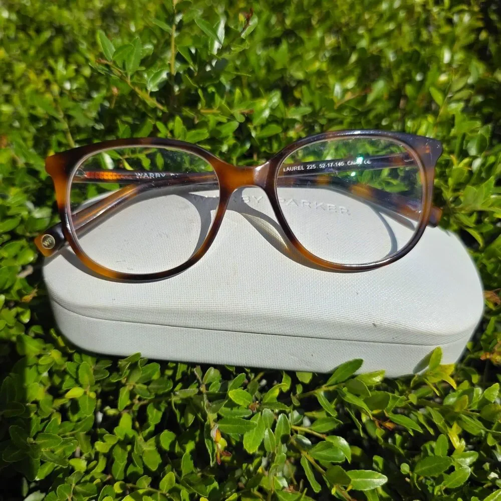 Warby Parker LAUREL 225 Brown Tortoise Shell Round Eyeglasses Frame 52-17-140 mm